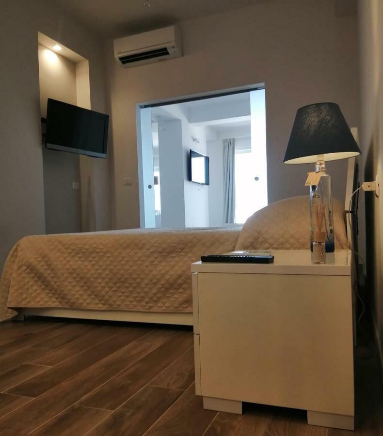 Appartamento Vista Mare Capo D'Orlando Ngoại thất bức ảnh